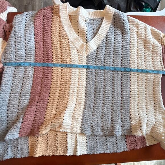 POL Oversized Open-Knit V-Neck Sweater Multi-Color Women’s Medium - Picture 6 of 8